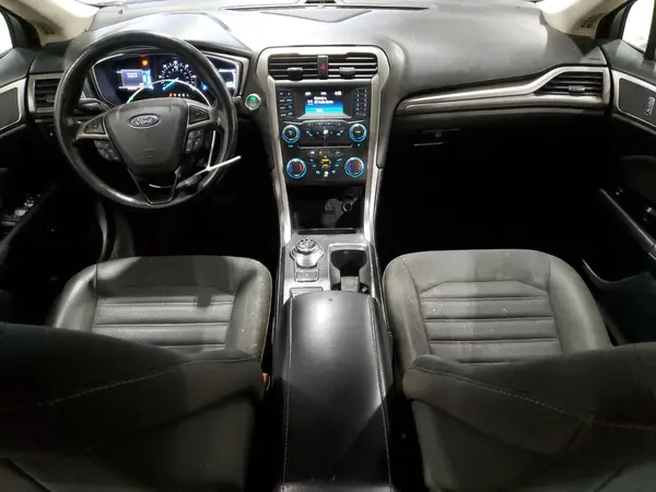 3FA6P0LU4HR315468 2017 FORD FUSION - Image 8