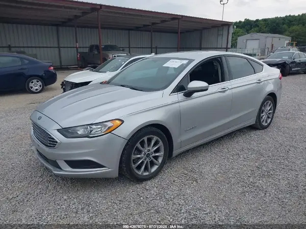 3FA6P0LU4HR316247 2017 FORD FUSION - Image 2