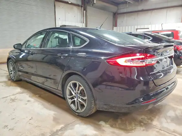 3FA6P0LU4HR324669 2017 FORD FUSION - Image 2