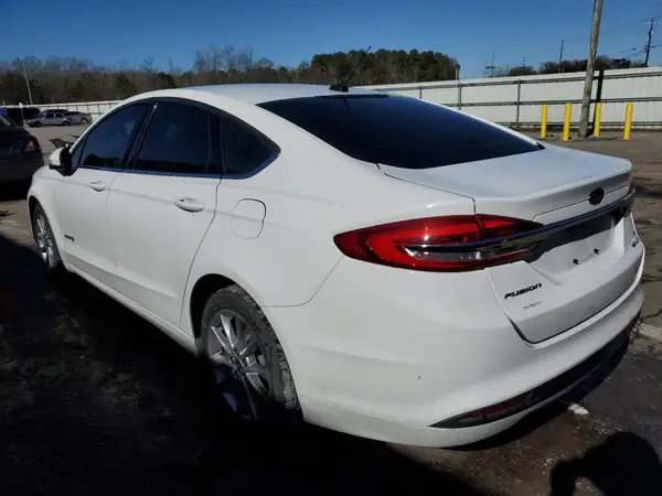 3FA6P0LU4HR358661 2017 FORD FUSION - Image 2