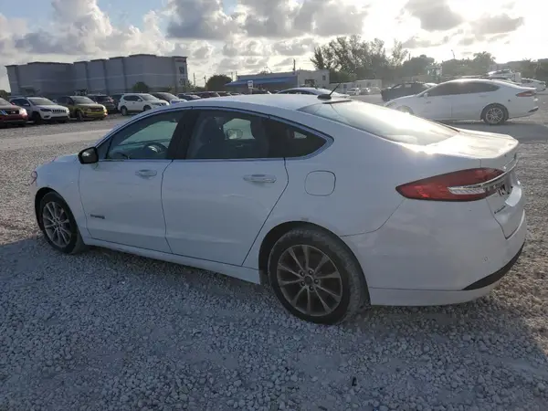 3FA6P0LU4HR359695 2017 FORD FUSION - Image 2