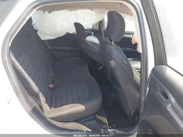 3FA6P0LU4HR381129 2017 FORD FUSION - Image 8