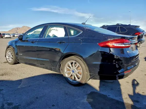 3FA6P0LU4HR381857 2017 FORD FUSION - Image 2