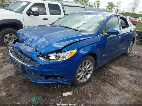 3FA6P0LU4HR382362 2017 FORD FUSION - Image 2