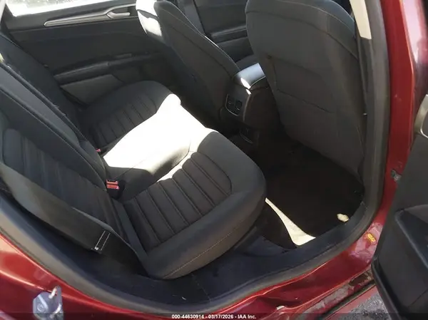 3FA6P0LU4HR383673 2017 FORD FUSION - Image 8