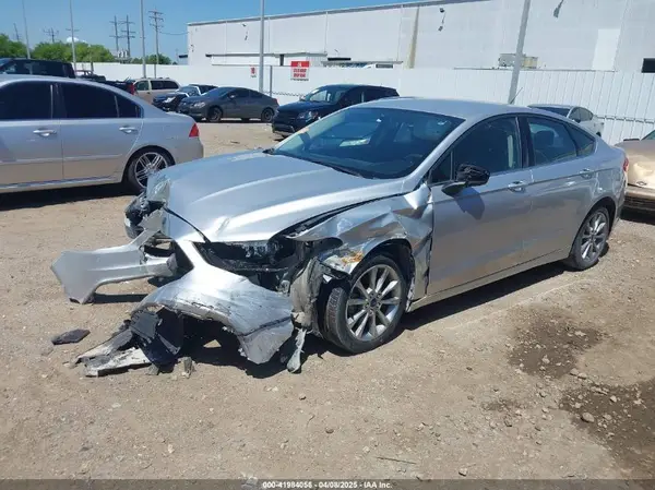 3FA6P0LU4HR386895 2017 FORD FUSION - Image 2