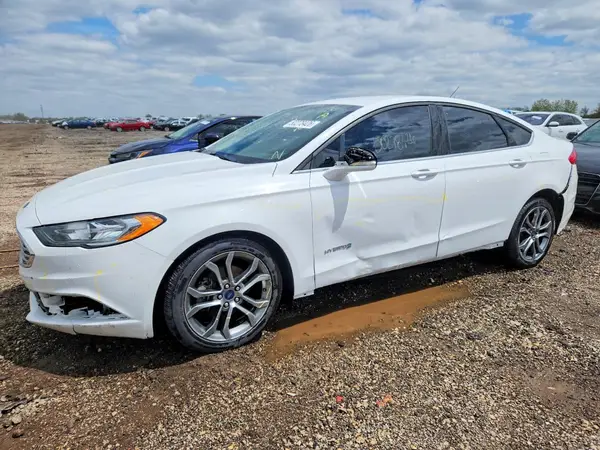 3FA6P0LU4HR399842 2017 FORD FUSION - Image 1