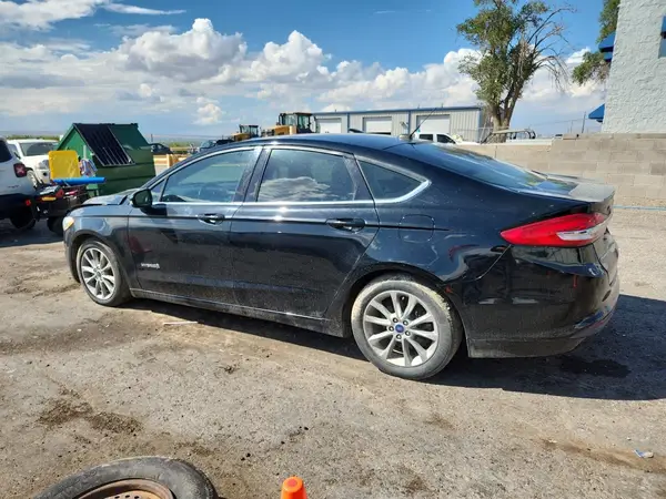 3FA6P0LU4HR400634 2017 FORD FUSION - Image 2