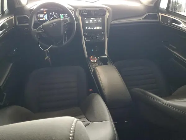 3FA6P0LU4HR408393 2017 FORD FUSION - Image 8