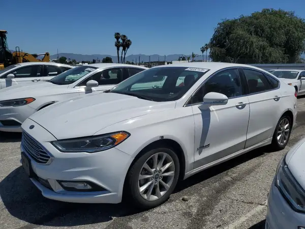3FA6P0LU4HR408944 2017 FORD FUSION - Image 1