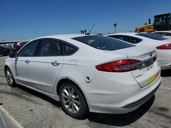 3FA6P0LU4HR408944 2017 FORD FUSION - Image 2
