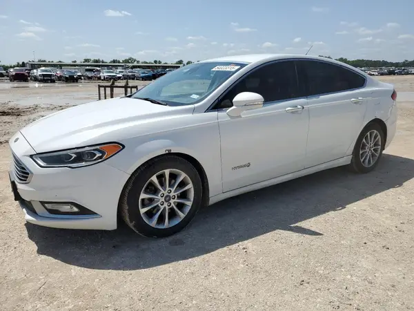 3FA6P0LU4HR409107 2017 FORD FUSION - Image 1