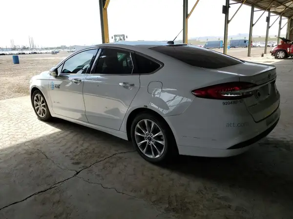 3FA6P0LU4HR409138 2017 FORD FUSION - Image 2