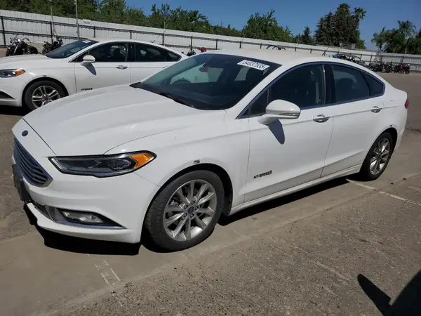 3FA6P0LU4HR409205 2017 FORD FUSION - Image 1