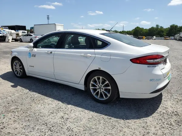 3FA6P0LU4HR409236 2017 FORD FUSION - Image 2