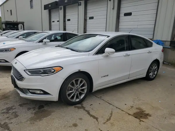 3FA6P0LU4HR409270 2017 FORD FUSION - Image 1