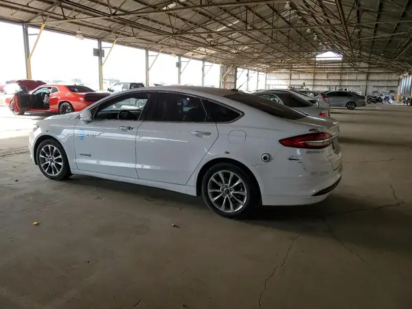 3FA6P0LU4HR409303 2017 FORD FUSION - Image 2