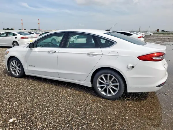 3FA6P0LU4HR409608 2017 FORD FUSION - Image 2