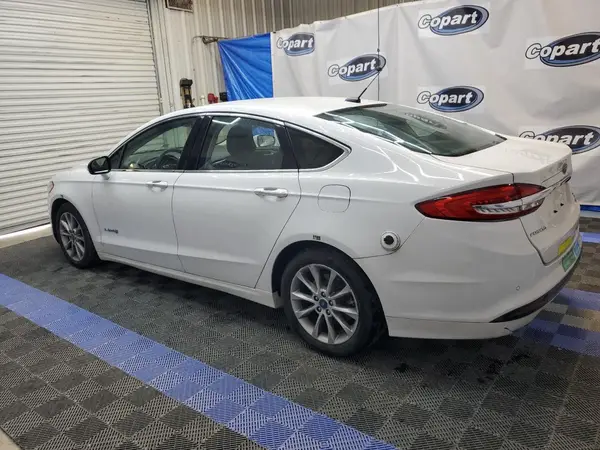 3FA6P0LU4HR409611 2017 FORD FUSION - Image 2