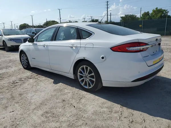 3FA6P0LU4HR410046 2017 FORD FUSION - Image 2