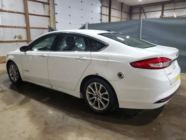 3FA6P0LU4HR410130 2017 FORD FUSION - Image 2