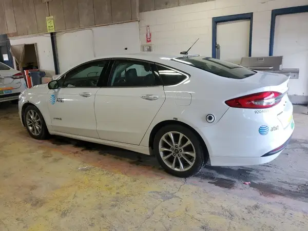 3FA6P0LU4HR410144 2017 FORD FUSION - Image 2