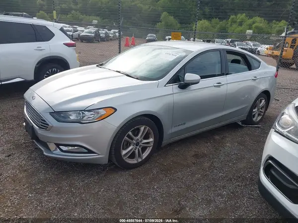 3FA6P0LU4JR111954 2018 FORD FUSION - Image 2