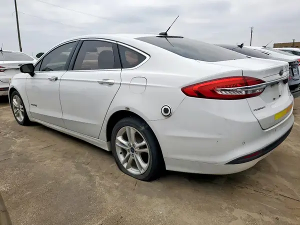 3FA6P0LU4JR118659 2018 FORD FUSION - Image 2