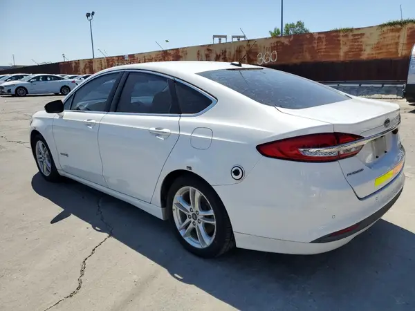 3FA6P0LU4JR118676 2018 FORD FUSION - Image 2
