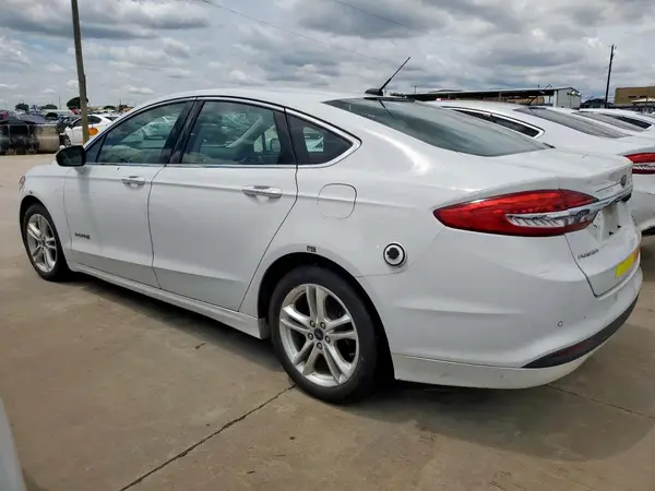 3FA6P0LU4JR118807 2018 FORD FUSION - Image 2