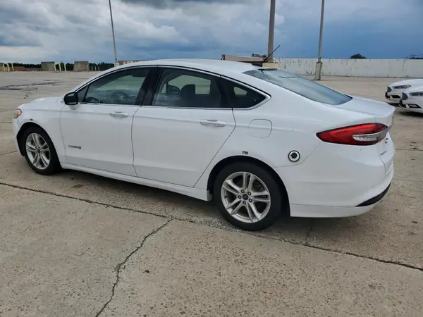 3FA6P0LU4JR118838 2018 FORD FUSION - Image 2