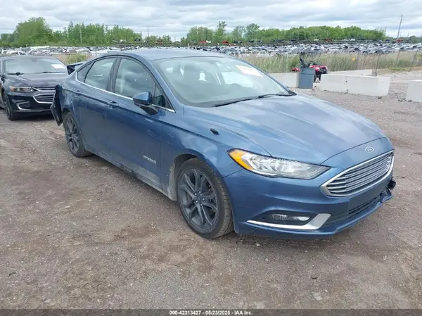 3FA6P0LU4JR120217 2018 FORD FUSION - Image 1