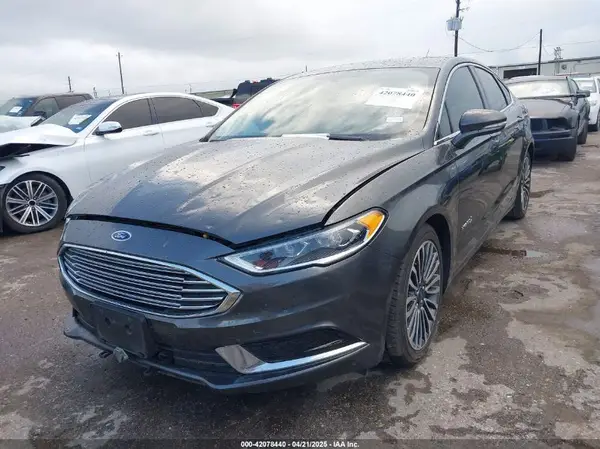 3FA6P0LU4JR120900 2018 FORD FUSION - Image 2