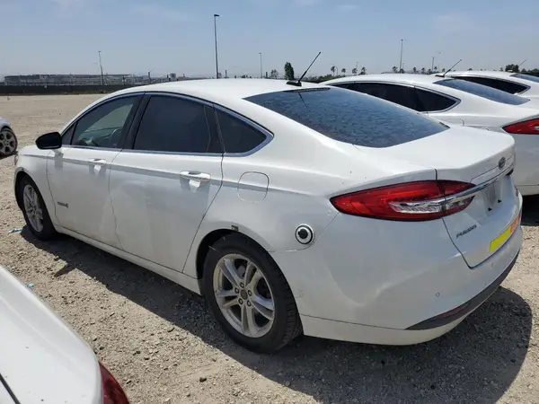 3FA6P0LU4JR129838 2018 FORD FUSION - Image 2