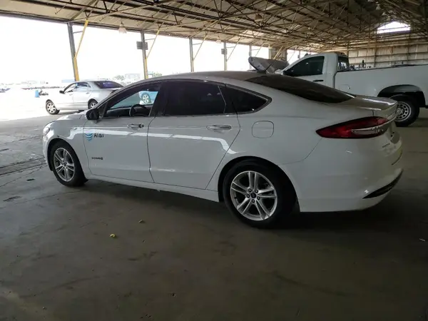 3FA6P0LU4JR129841 2018 FORD FUSION - Image 2