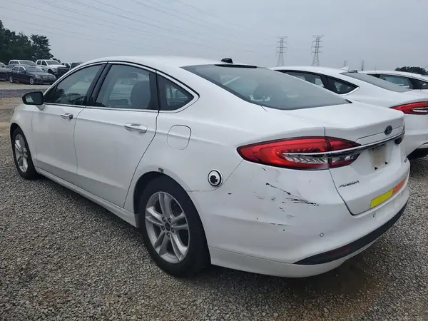 3FA6P0LU4JR129919 2018 FORD FUSION - Image 2