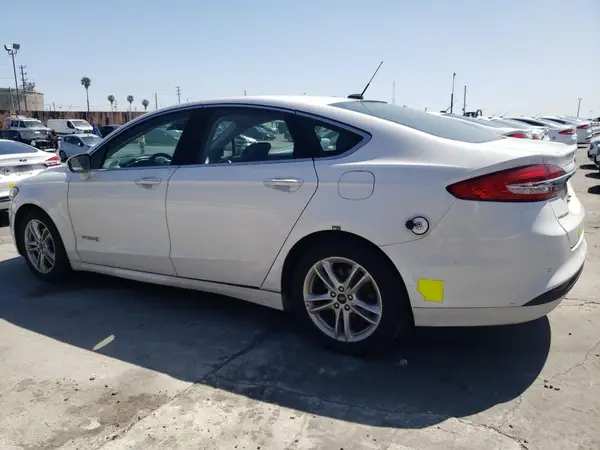 3FA6P0LU4JR129967 2018 FORD FUSION - Image 2