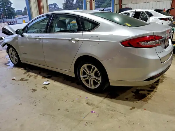 3FA6P0LU4JR133372 2018 FORD FUSION - Image 2
