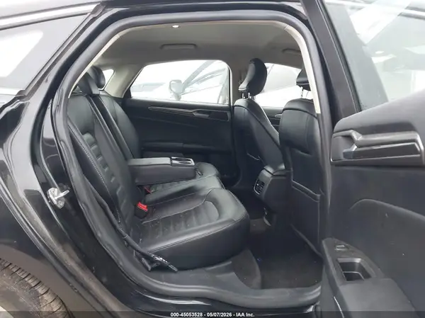 3FA6P0LU4JR140404 2018 FORD FUSION - Image 8