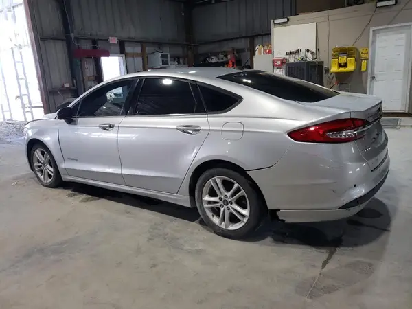 3FA6P0LU4JR141648 2018 FORD FUSION - Image 2