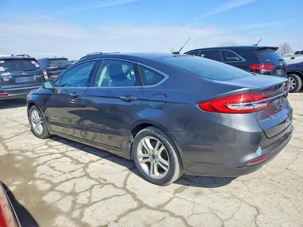 3FA6P0LU4JR152214 2018 FORD FUSION - Image 2