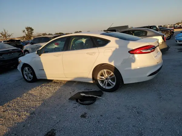 3FA6P0LU4JR153279 2018 FORD FUSION - Image 2