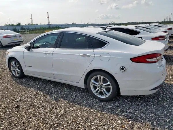 3FA6P0LU4JR171684 2018 FORD FUSION - Image 2