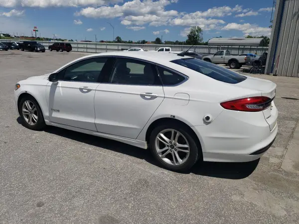 3FA6P0LU4JR171801 2018 FORD FUSION - Image 2