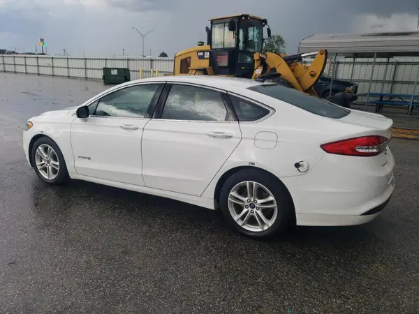 3FA6P0LU4JR171913 2018 FORD FUSION - Image 2