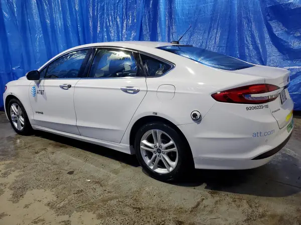 3FA6P0LU4JR172009 2018 FORD FUSION - Image 2