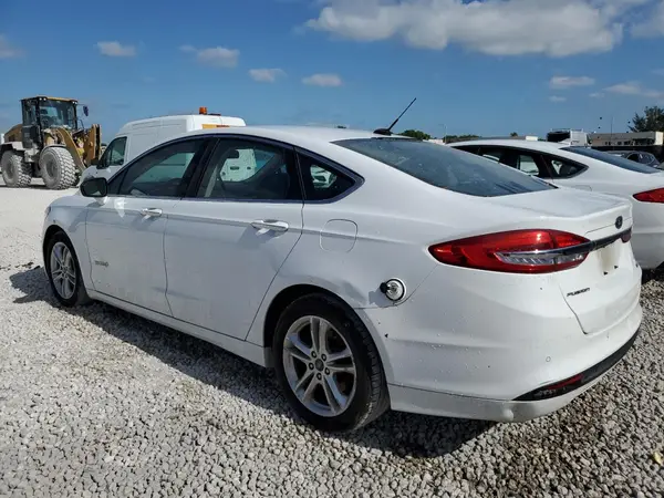 3FA6P0LU4JR172026 2018 FORD FUSION - Image 2