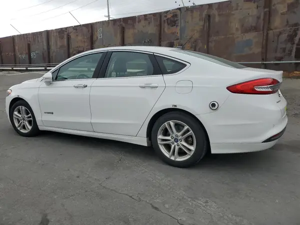 3FA6P0LU4JR172107 2018 FORD FUSION - Image 2