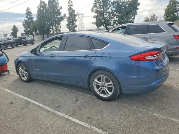 3FA6P0LU4JR204389 2018 FORD FUSION - Image 2