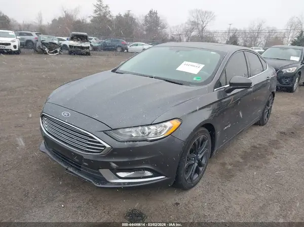 3FA6P0LU4JR206546 2018 FORD FUSION - Image 2